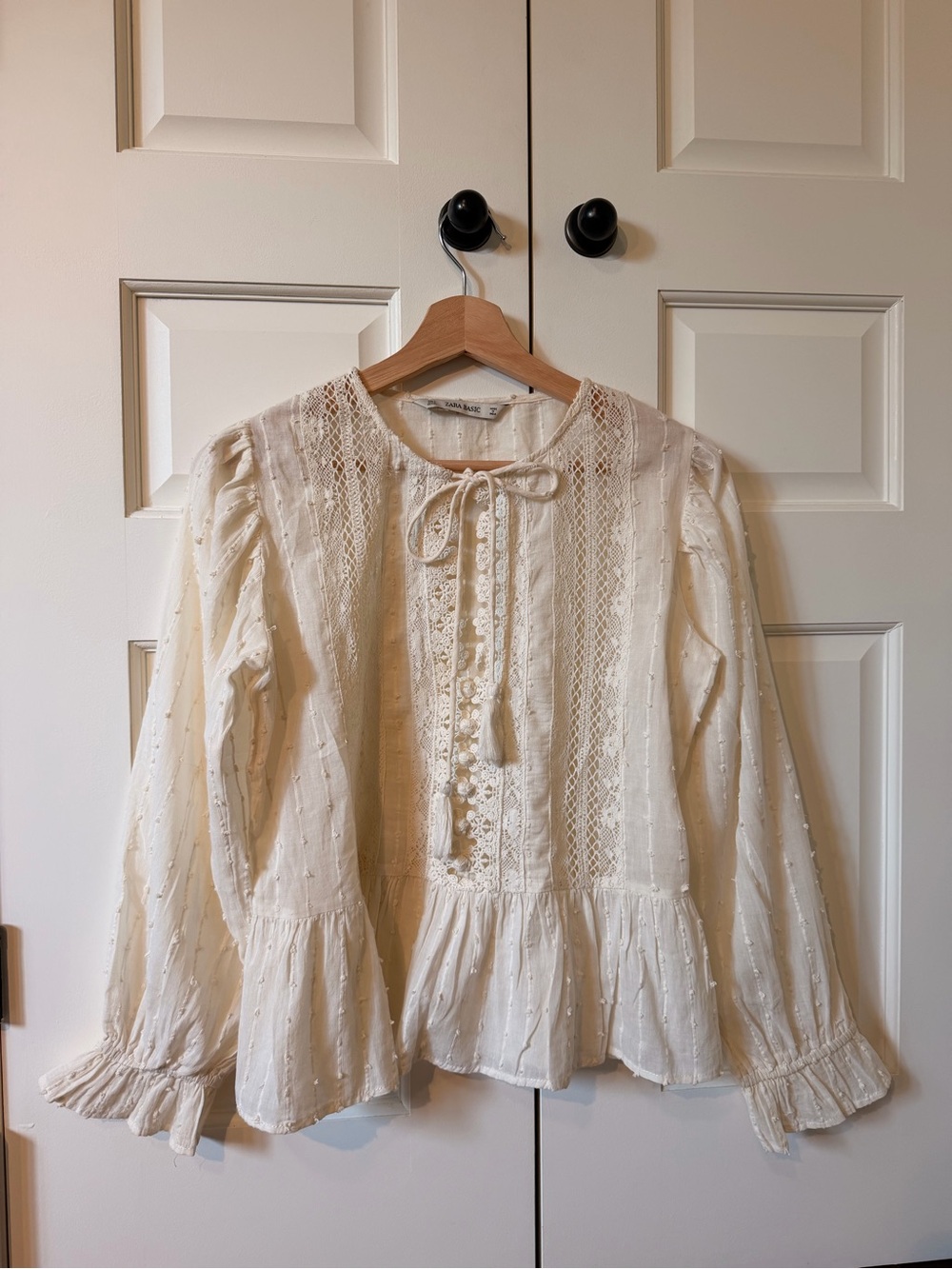 Zara Basic Swiss Dot Lace Peplum Blouse | Ivory | S